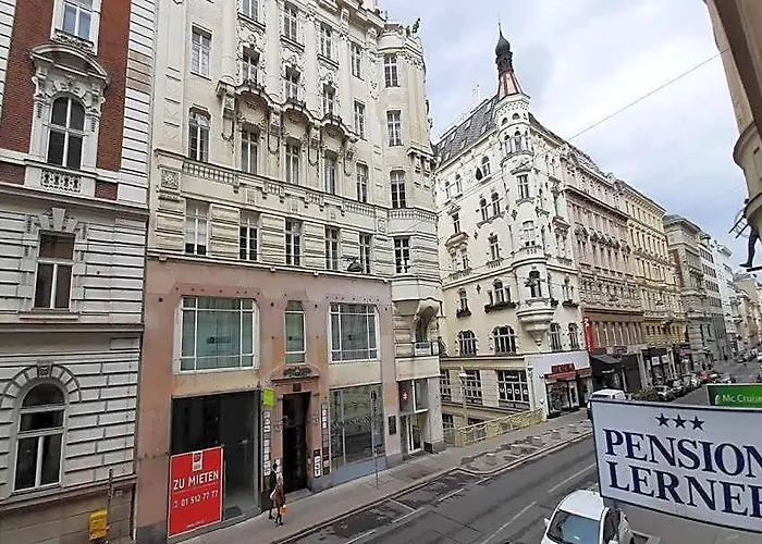 勒纳膳食公寓 民宿 3*
